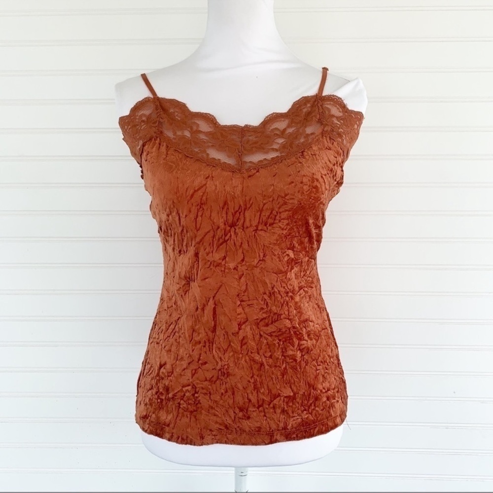 Charlotte Russe Camisole Medium Rust Orange Crinkle Lace Trim Spaghetti Strap‎